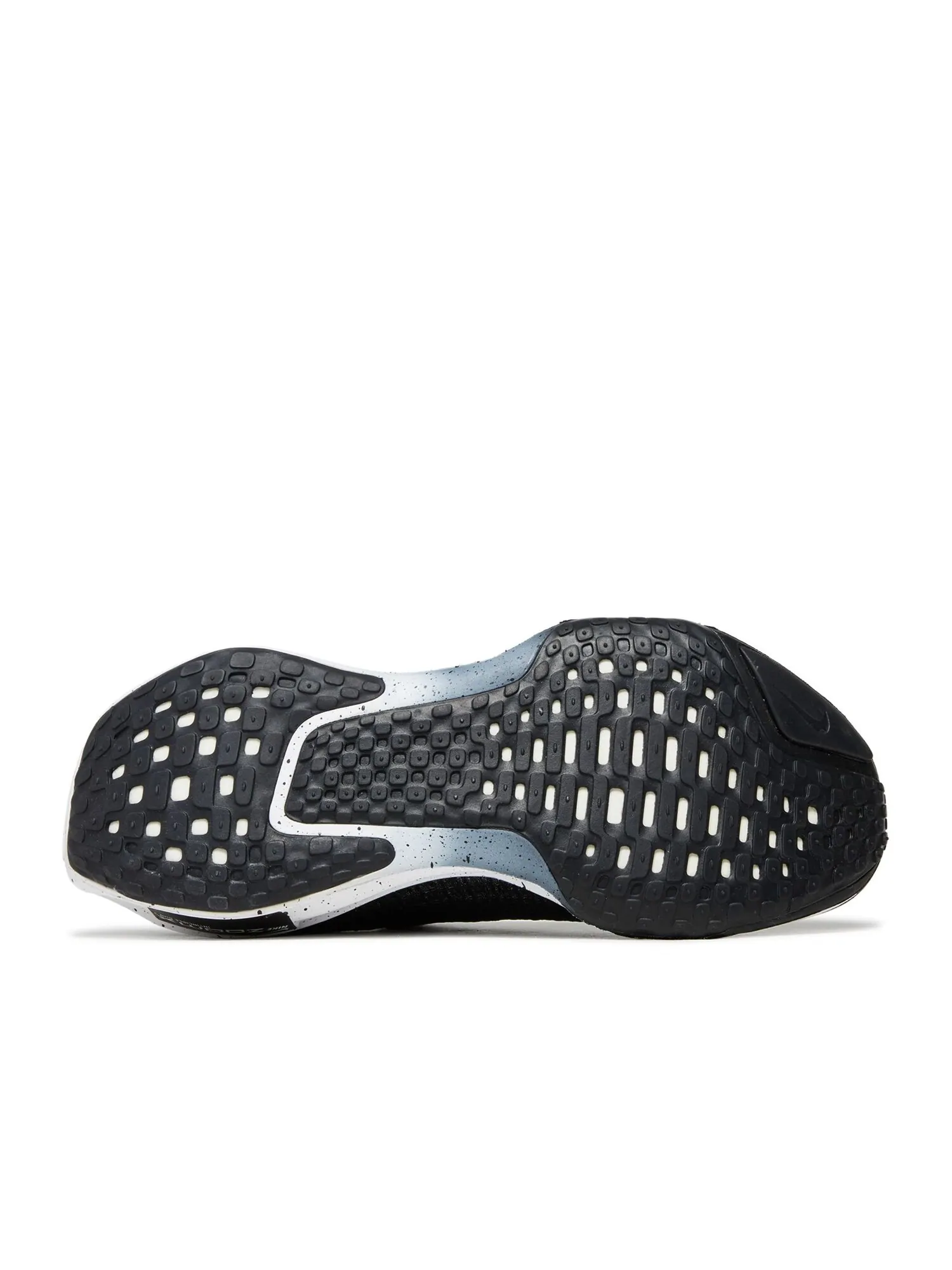 Кроссовки Nike Zoomx Invincible Run Flyknit 3 'Oreo' — изображение 4 из 4, черный