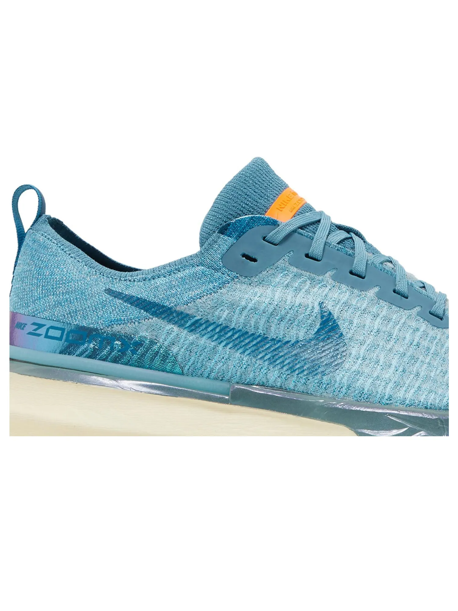 Кроссовки Nike ZoomX Invincible Run Flyknit 3 'Noise Aqua' — изображение 2 из 8, синий