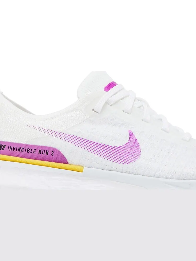 Кроссовки Wmns ZoomX Invincible 3 'White Vivid Purple' — изображение 2 из 4, белый