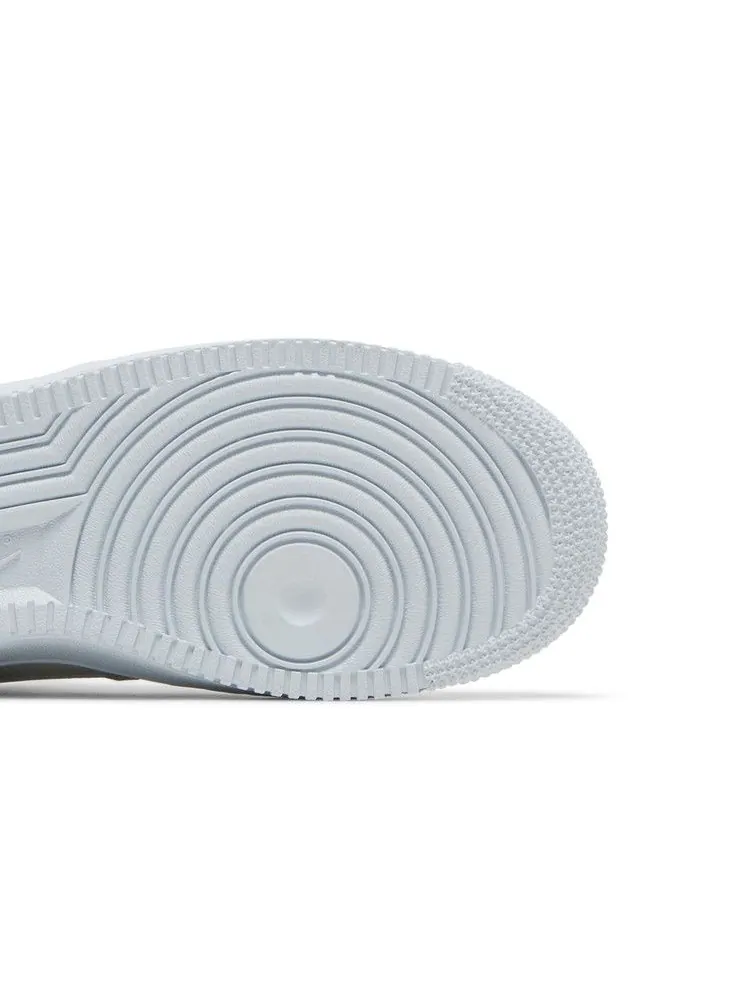 Кроссовки Nike Wmns Air Force 1 '07 Low NH1 'Be Kind' — изображение 6 из 9, серый