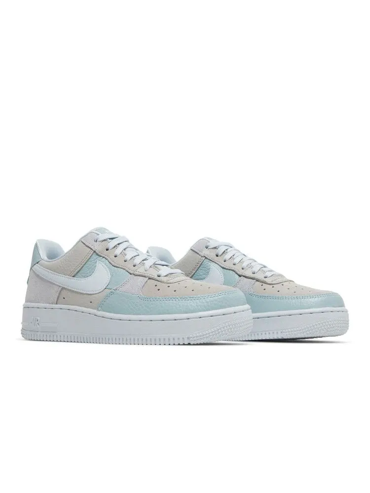 Кроссовки Nike Wmns Air Force 1 '07 Low NH1 'Be Kind' — изображение 9 из 9, серый