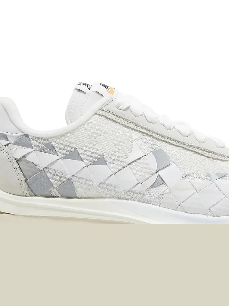 Кроссовки Jean Paul Gaultier x sacai x VaporWaffle Woven 'White' — изображение 2 из 4, белый