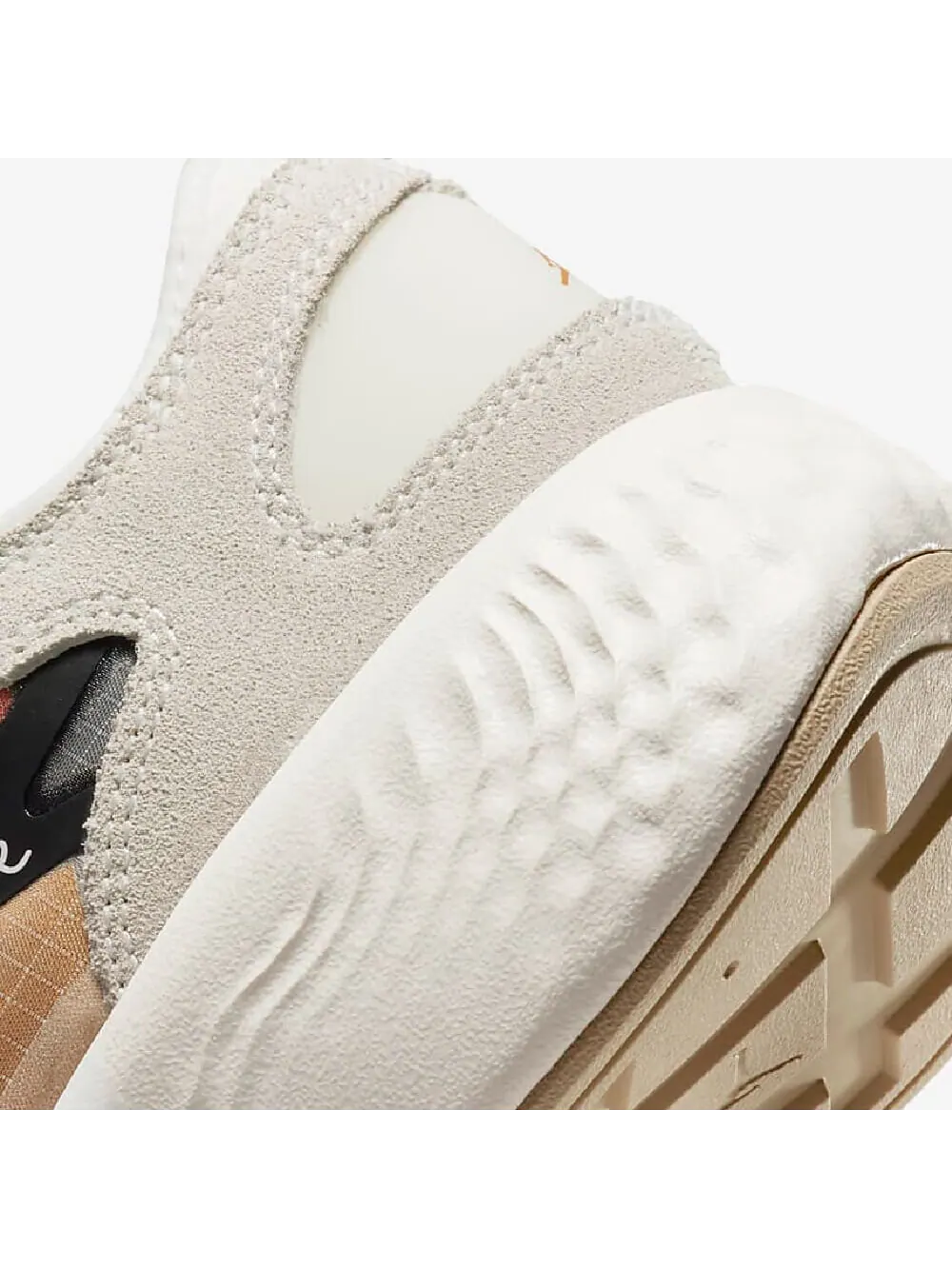Кроссовки Nike Air Jordan Delta 3 Low SP — изображение 8 из 10, бежевый/черный
