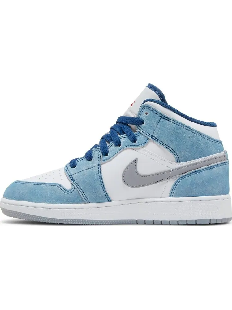 Кроссовки Air Jordan 1 Mid SE GS French Blue — изображение 3 из 8, синий