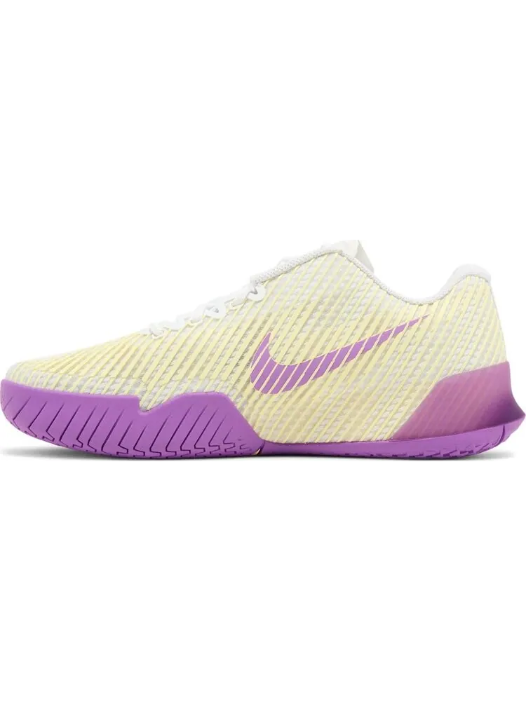 Кроссовки Wmns NikeCourt Air Zoom Vapor 11 HC 'White Fuchsia Dream' — изображение 3 из 4, белый