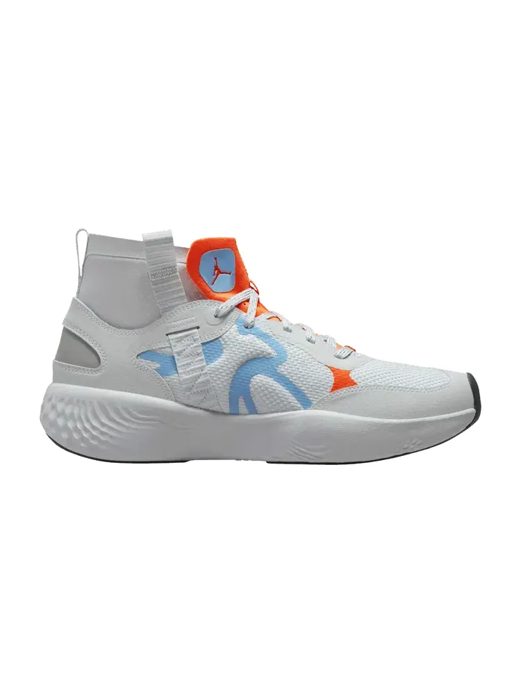 Кроссовки Jordan Delta 3 Mid 'Pure Platinum Chambray Total Orange' — изображение 1 из 1, платиновый оранжевый