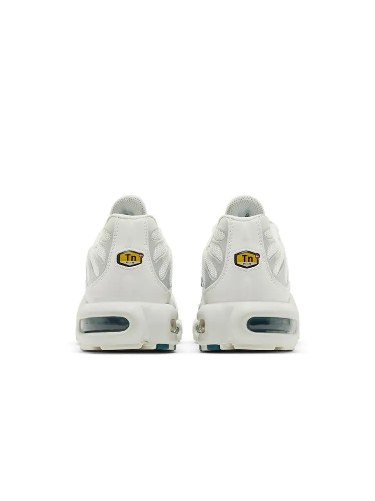Кроссовки Nike Wmns Air Max Plus 'White Bright Spruce' — изображение 7 из 9