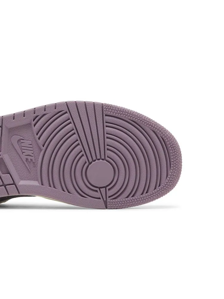 Кроссовки Air Jordan Wmns Air Jordan 1 Low 'International Women's Day' — изображение 6 из 9, фиолетовый/оливковый