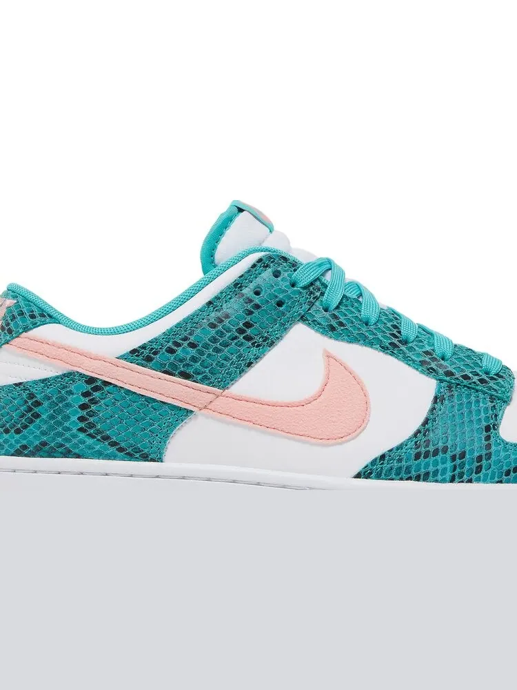 Кроссовки Nike Dunk Low 'Washed Teal Snakeskin' — изображение 2 из 10, бирюзовый