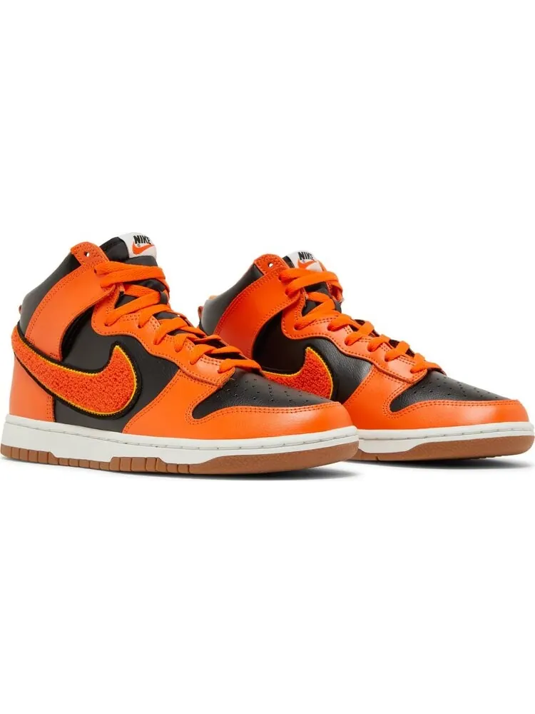 Кроссовки Nike Dunk High 'Chenille Swoosh - Safety Orange' — изображение 8 из 8, черный