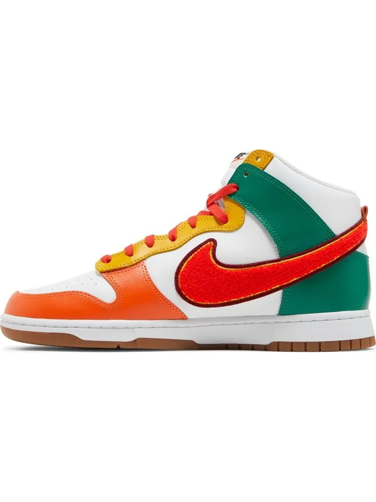 Кроссовки Nike Dunk High 'Chenille Swoosh' — изображение 3 из 8, красный