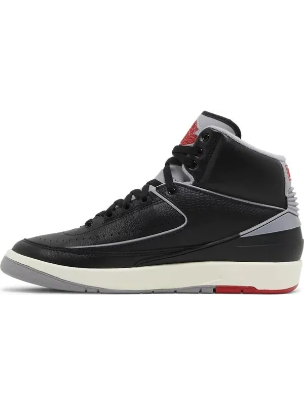 Кроссовки Air Jordan 2 Retro — изображение 7 из 8, черный