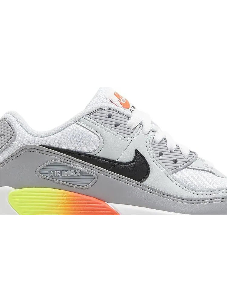 Кроссовки Nike Air Max 90 GS 'Gradient Cassette' — изображение 2 из 8, серый
