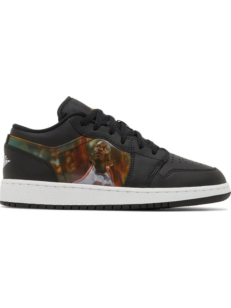 Кроссовки Air Jordan 1 Low GS Hologram — изображение 1 из 8, черный
