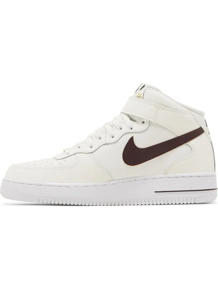 Кроссовки Nike Air Force 1 Mid '07 LV8 '40th Anniversary - Sail Brown Basalt' — изображение 3 из 8, белый