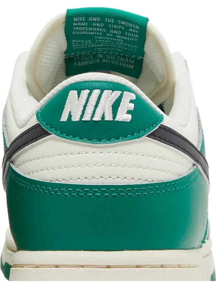 Кроссовки Nike Dunk Low SE 'Lottery Pack - Malachite' — изображение 7 из 8, зеленый