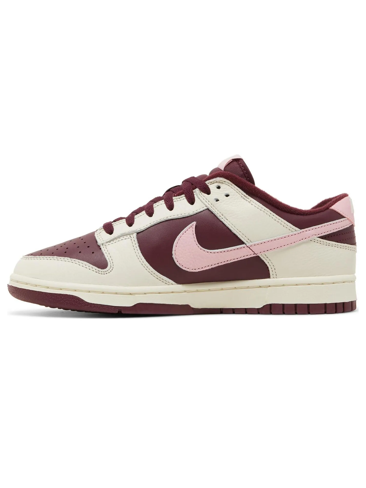 Кроссовки Nike Dunk Low Premium 'Valentine's Day' — изображение 3 из 8, красный