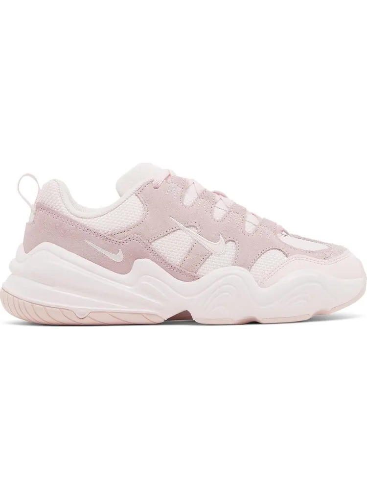 Кроссовки Wmns Tech Hera 'Pearl Pink' — изображение 1 из 4, розовый
