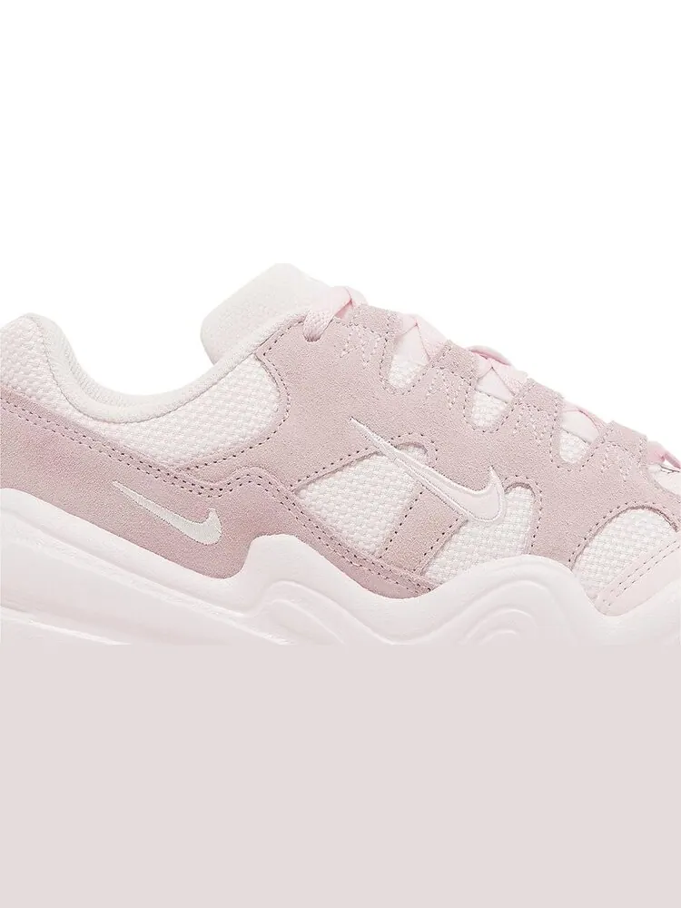 Кроссовки Wmns Tech Hera 'Pearl Pink' — изображение 2 из 4, розовый