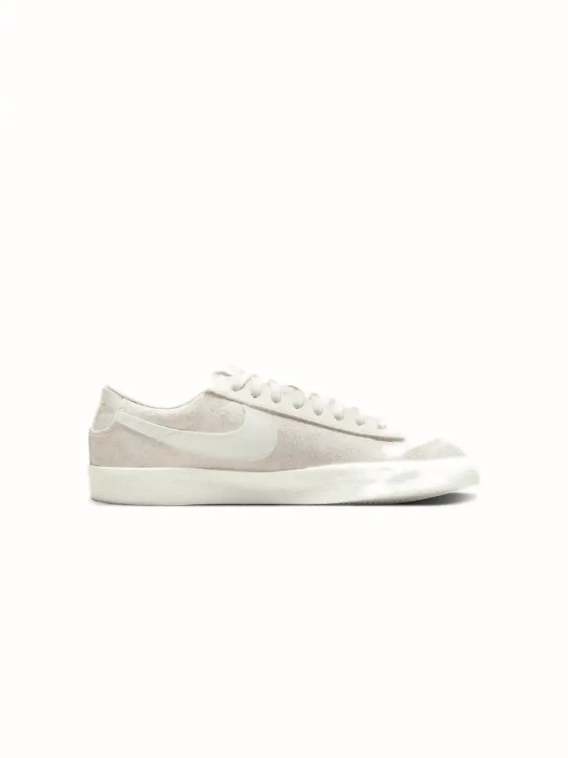 Кеды Nike Blazer Low '77 SE, сливочный — изображение 3 из 5, бежевый