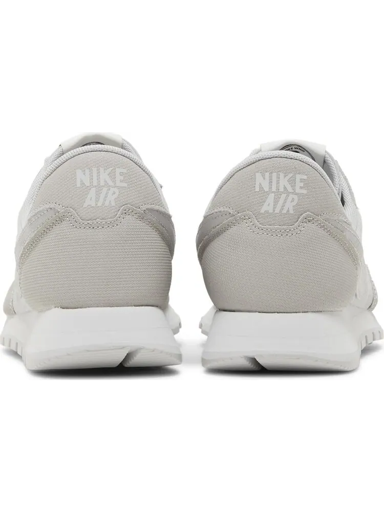Кроссовки Nike Air Pegasus 83 Premium 'Grey Fog' — изображение 6 из 8, серый