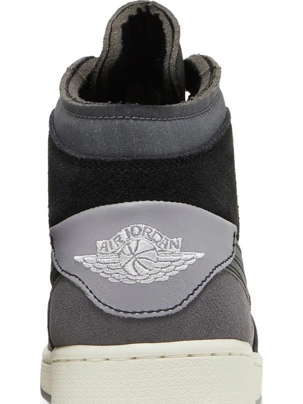 Кроссовки Air Jordan 1 Mid SE Craft GS Inside Out - Black — изображение 7 из 8, черный