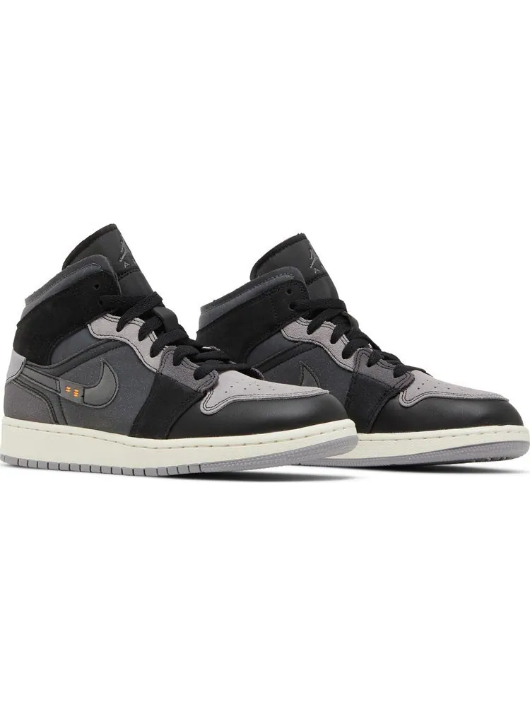 Кроссовки Air Jordan 1 Mid SE Craft GS Inside Out - Black — изображение 8 из 8, черный