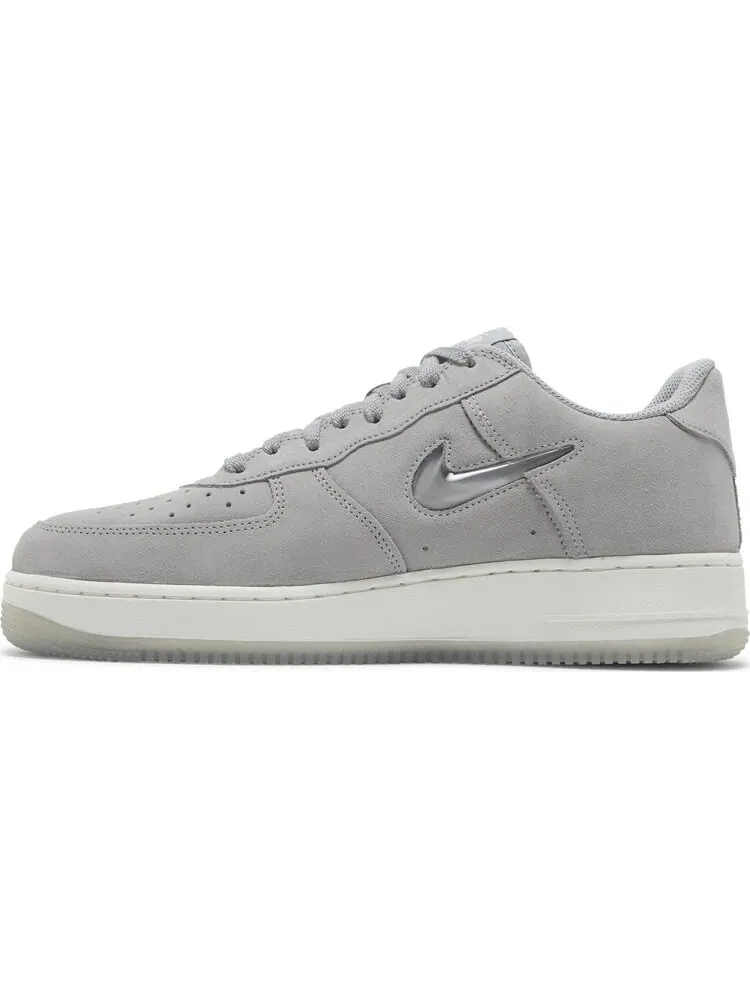 Кроссовки Nike Air Force 1 Jewel 'Color of the Month - Light Smoke Grey' — изображение 3 из 8, серый