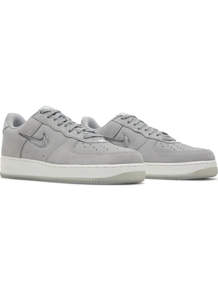 Кроссовки Nike Air Force 1 Jewel 'Color of the Month - Light Smoke Grey' — изображение 8 из 8, серый