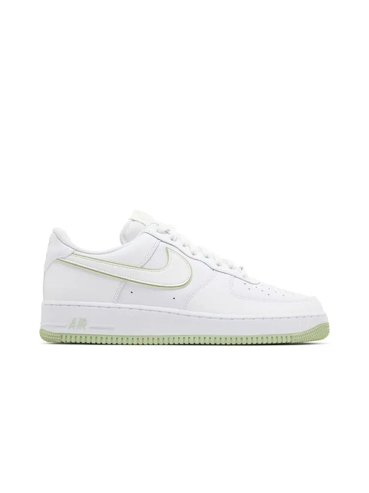 Кроссовки Nike Air Force 1 '07 'Honeydew' — изображение 2 из 9, белый//белый