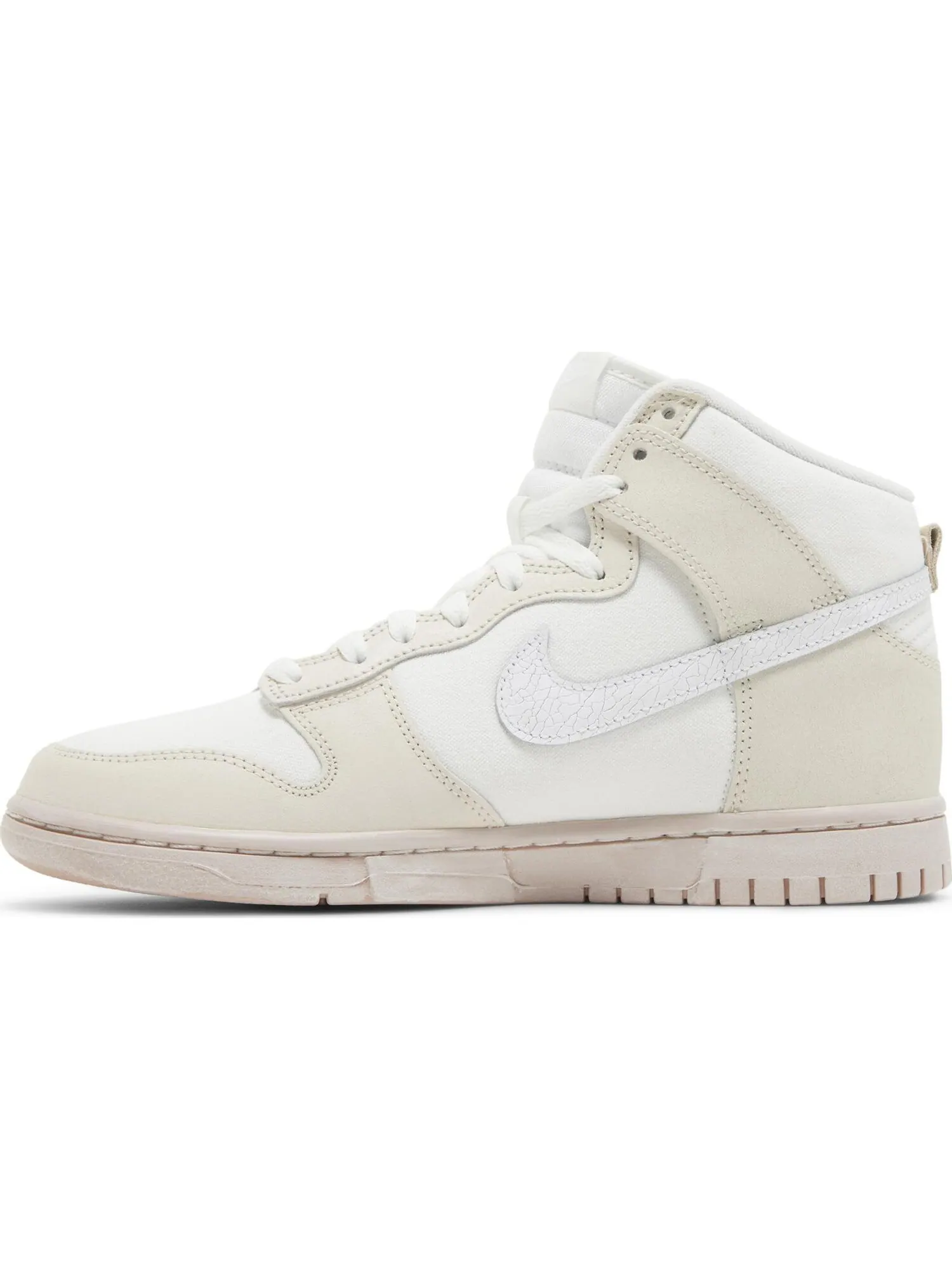 Кроссовки Nike Dunk High EMB — изображение 2 из 5, загар