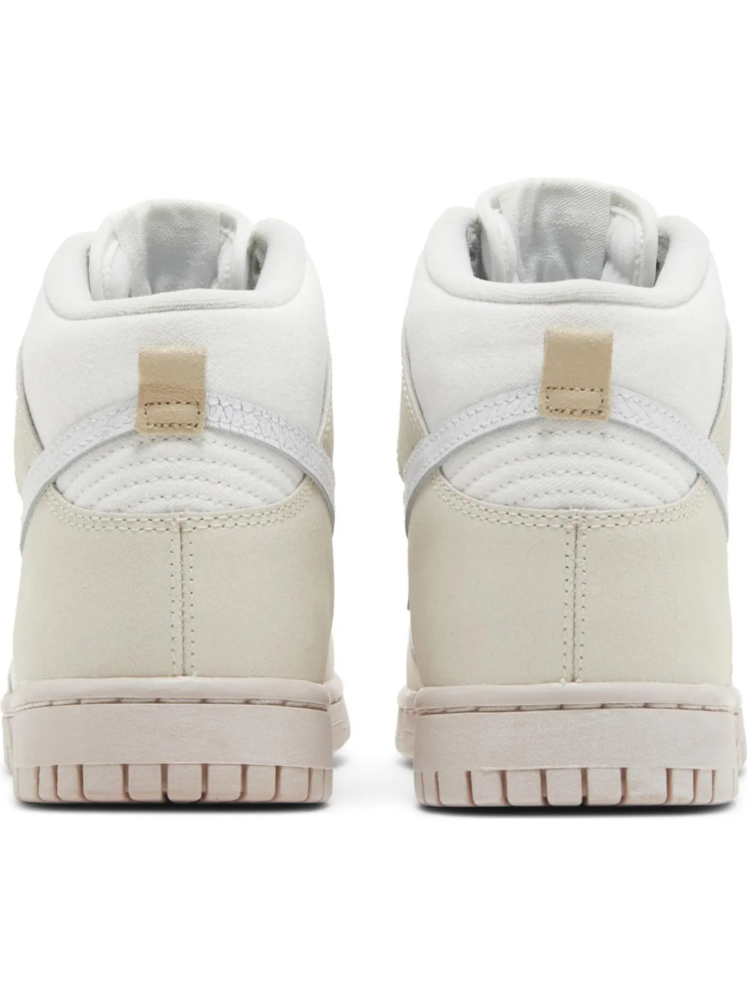 Кроссовки Nike Dunk High EMB — изображение 4 из 5, загар