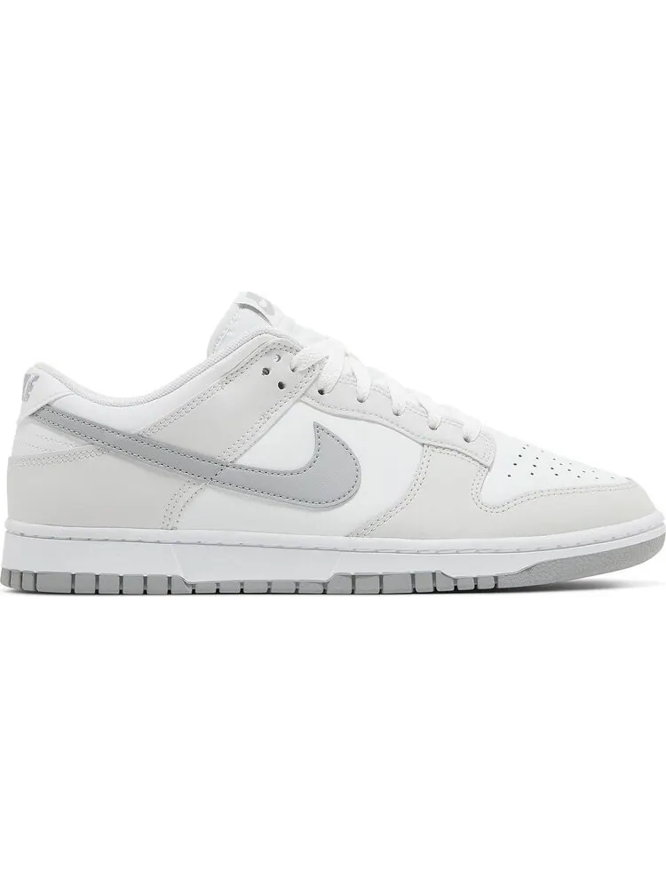 Кроссовки Dunk Low 'Summit White Light Smoke Grey' — изображение 1 из 4, серый
