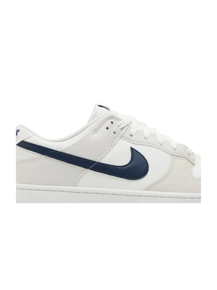Кроссовки Dunk Low — изображение 2 из 4, белый темно-синий