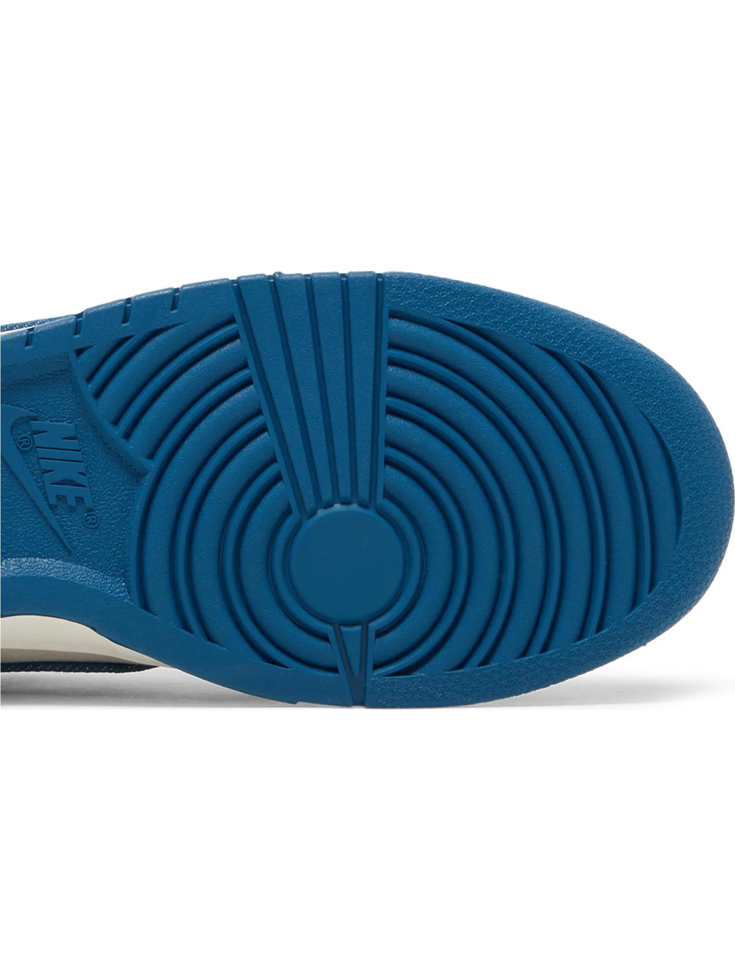 Кроссовки Nike Dunk Low SE — изображение 3 из 6, синий