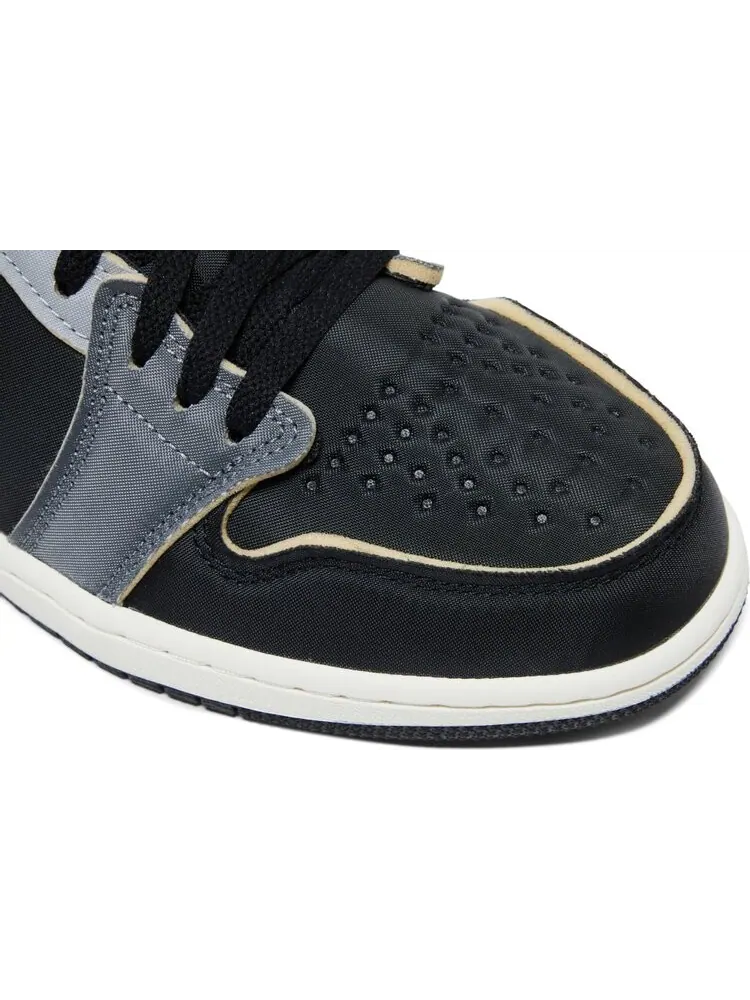 Кроссовки Air Jordan 1 Retro Low OG EX Dark Smoke Grey — изображение 9 из 10, черный