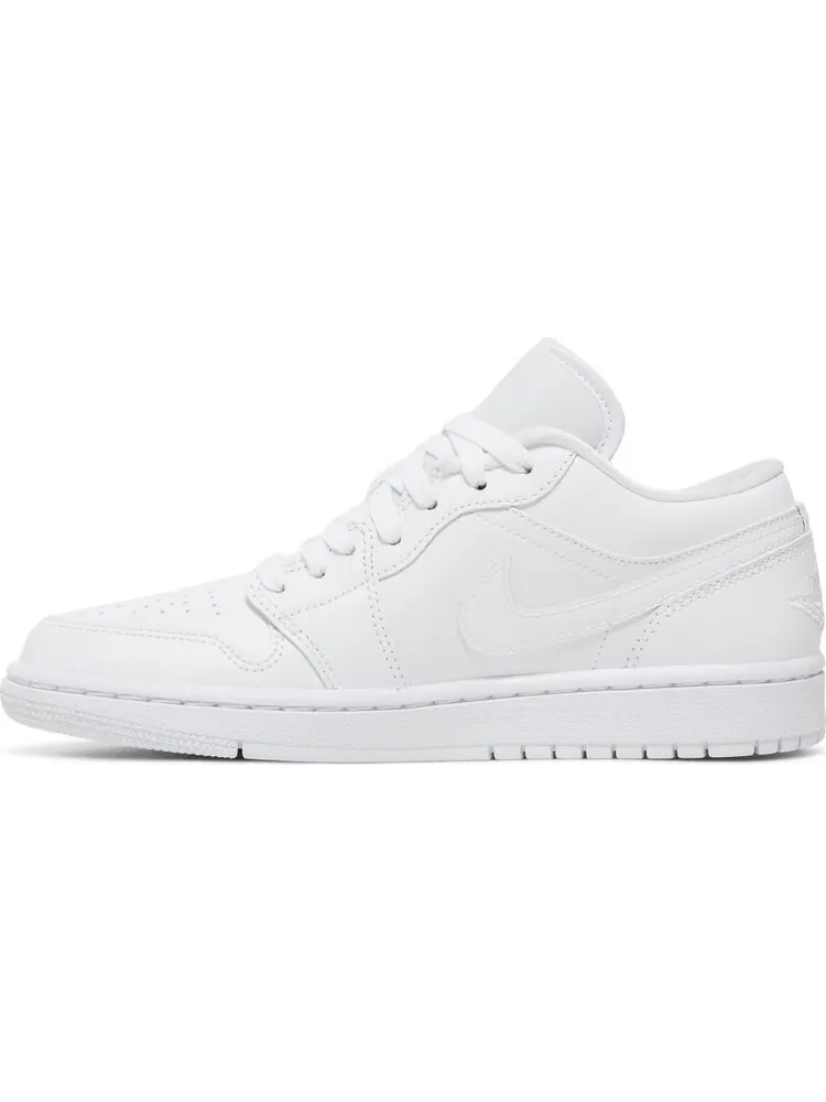 Кроссовки Wmns Air Jordan 1 Low Triple White — изображение 3 из 8, белый