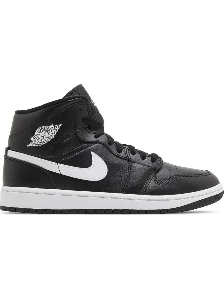 Кроссовки Wmns Air Jordan 1 Mid 'Black White' — изображение 1 из 4, черный