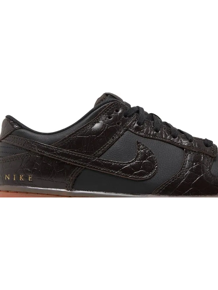 Кроссовки Nike Dunk Low SE 'Chocolate Croc' — изображение 2 из 8, черный