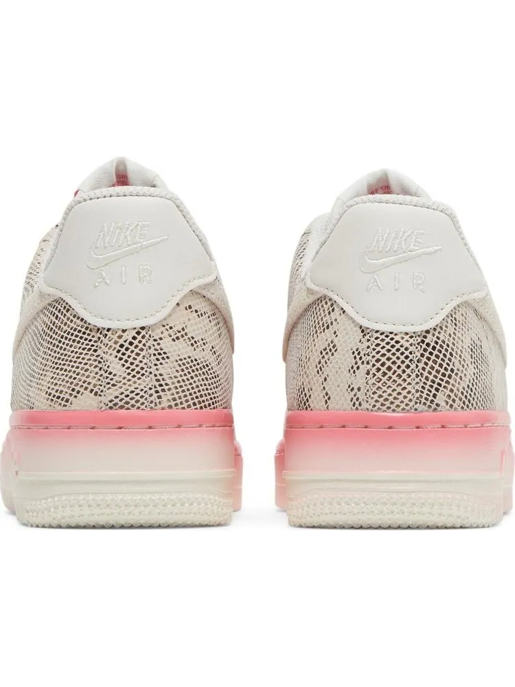 Кроссовки Nike Wmns Air Force 1 Low 'Our Force 1' — изображение 6 из 8, бежевый