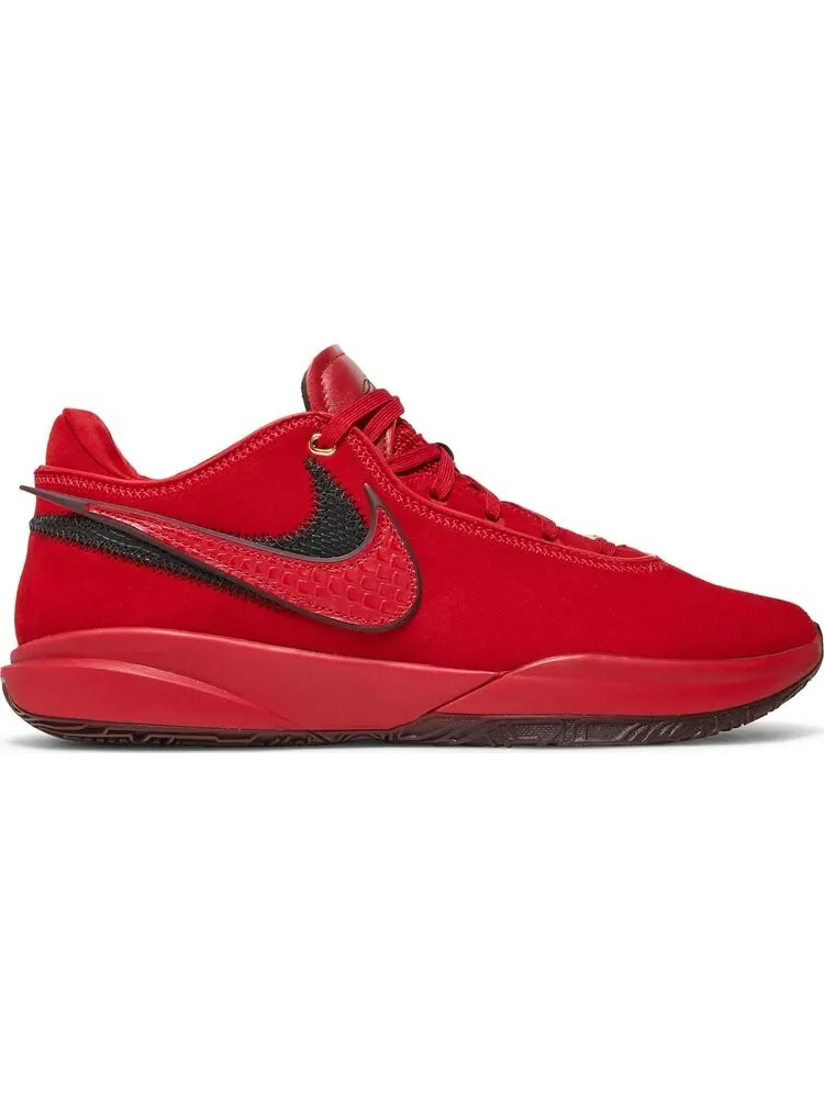 Кроссовки Liverpool F.C. x LeBron 20 EP — изображение 1 из 4, красный