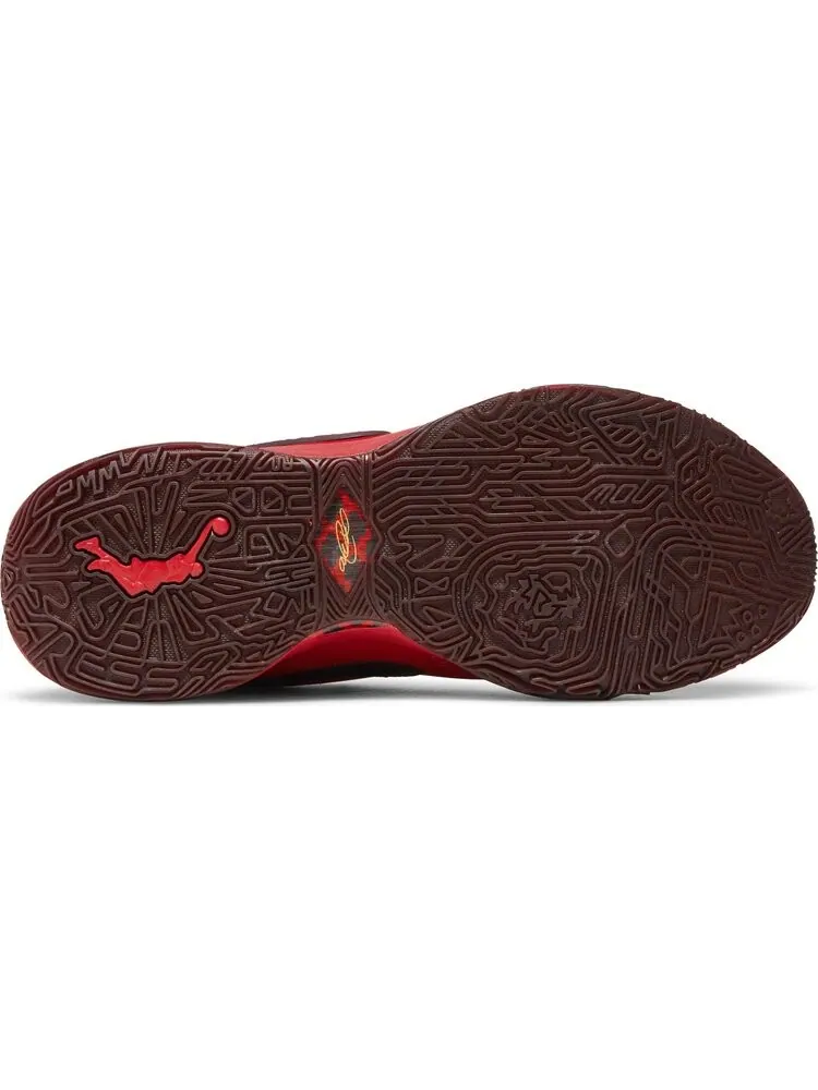Кроссовки Liverpool F.C. x LeBron 20 EP — изображение 4 из 4, красный