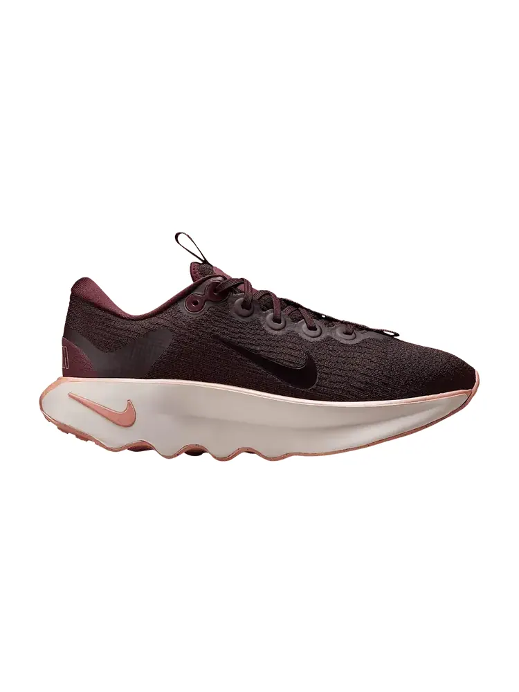 Кроссовки Nike Wmns Motiva — изображение 1 из 1, бордовый