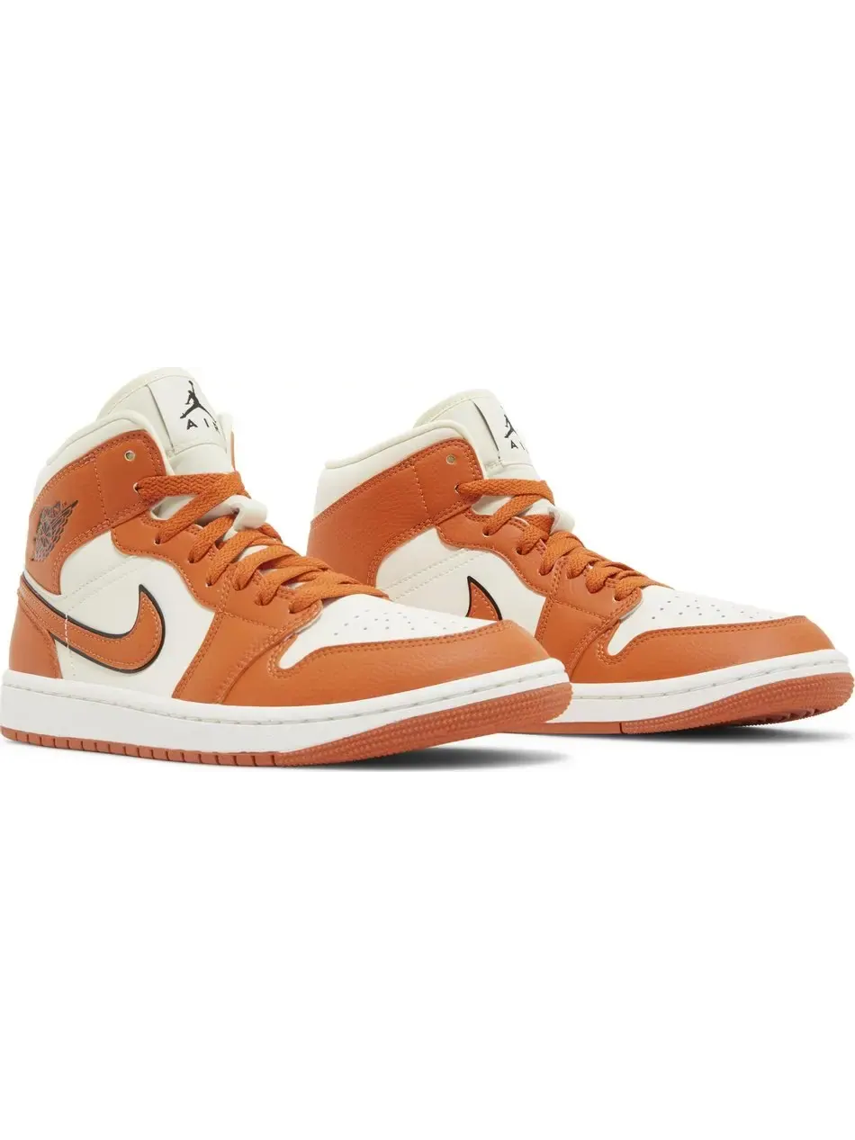 Кроссовки Wmns Air Jordan 1 Mid SE Sport Spice — изображение 5 из 5, оранжевый/светло-бежевый