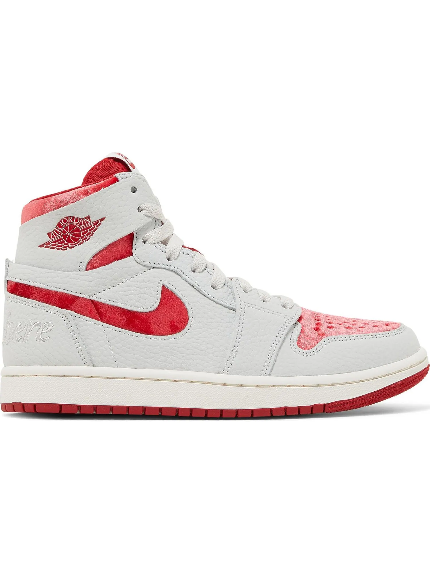Кроссовки Nike Wmns Air Jordan 1 High Zoom Comfort 2 — изображение 1 из 2, белый