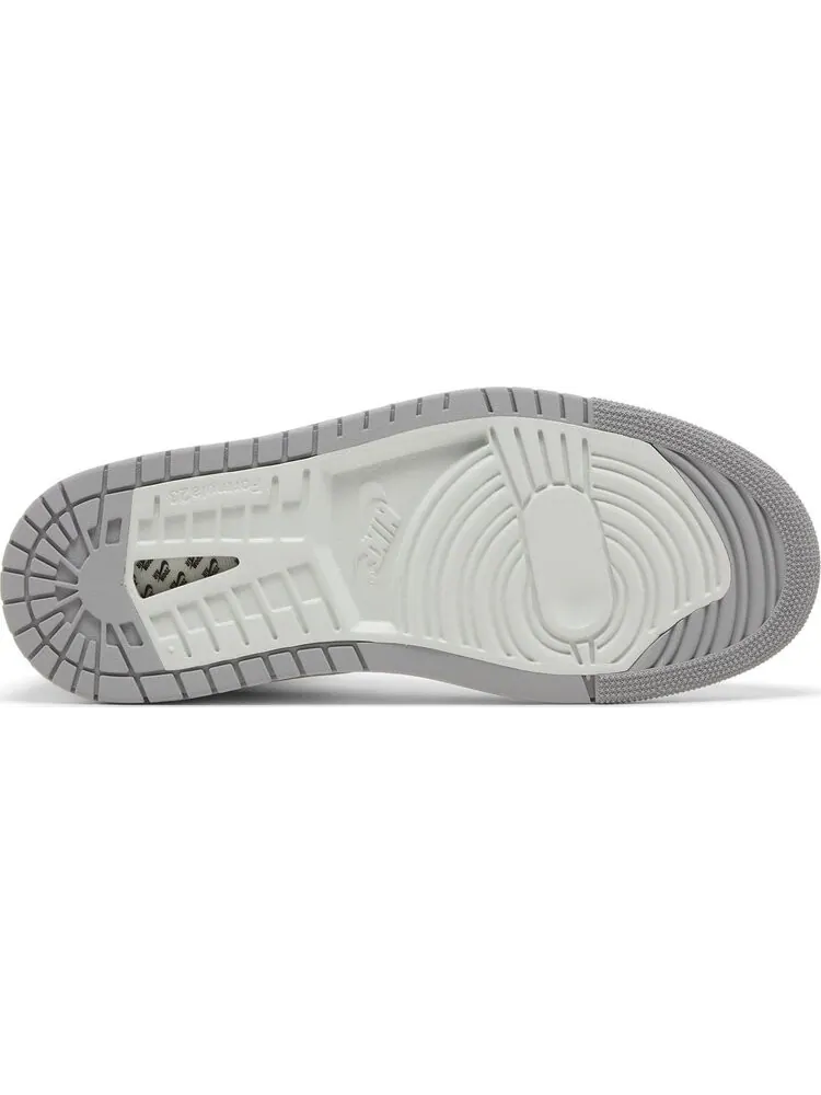 Кроссовки Air Jordan 1 High Zoom Comfort 2 'Particle Grey' — изображение 4 из 4, серый