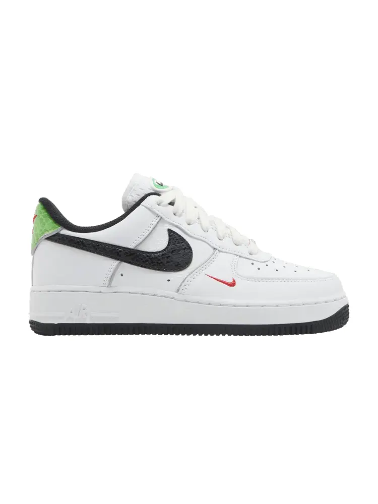 Кроссовки Nike Wmns Air Force 1 '07 LX 'Just Do It - Snakeskin' — изображение 1 из 9, белый/черный/белый