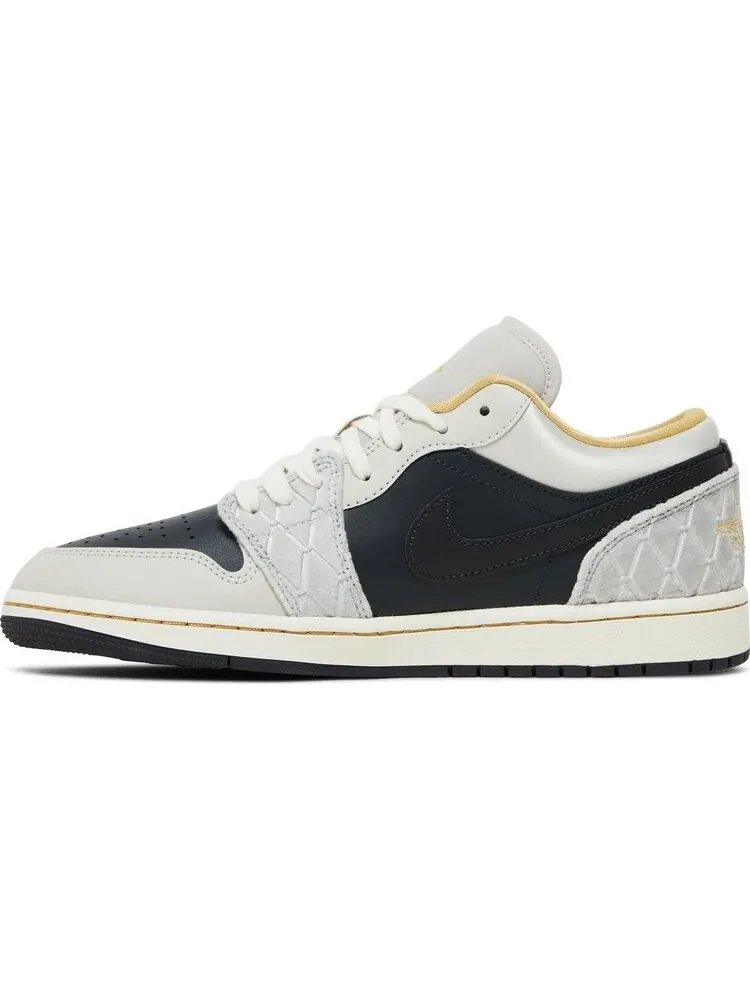 Кроссовки Air Jordan 1 Low SE Beaded Swoosh — изображение 3 из 8, черный