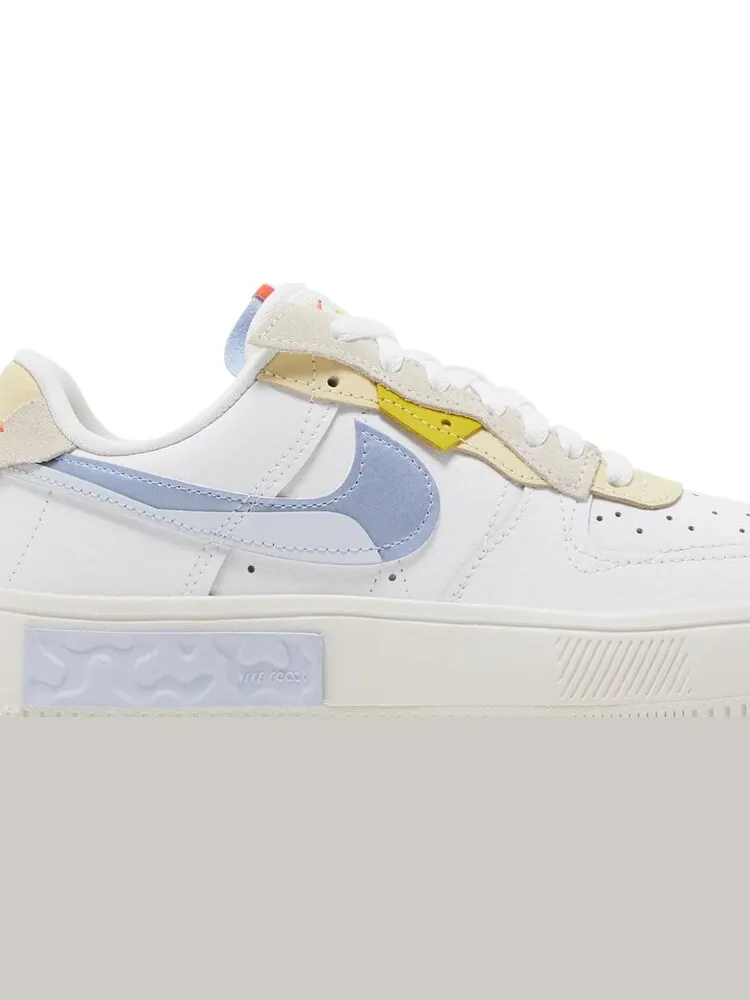 Кроссовки Nike Wmns Air Force 1 Fontanka 'Set To Rise' — изображение 2 из 8, белый
