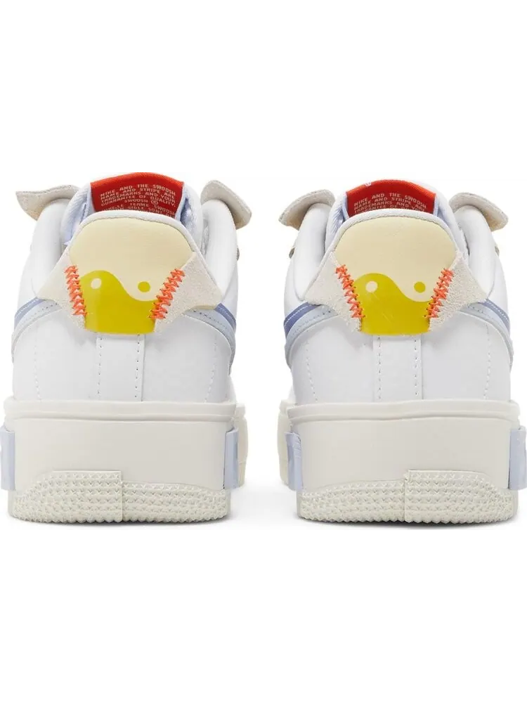 Кроссовки Nike Wmns Air Force 1 Fontanka 'Set To Rise' — изображение 6 из 8, белый